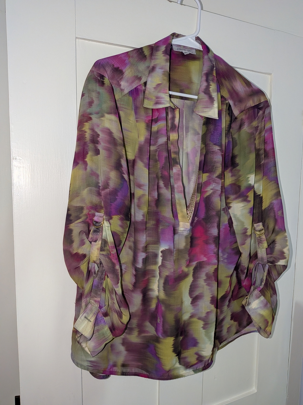 Jennifer Lopez Women's Printed V-Neck Blouse - Purple Green Watercolor Large
